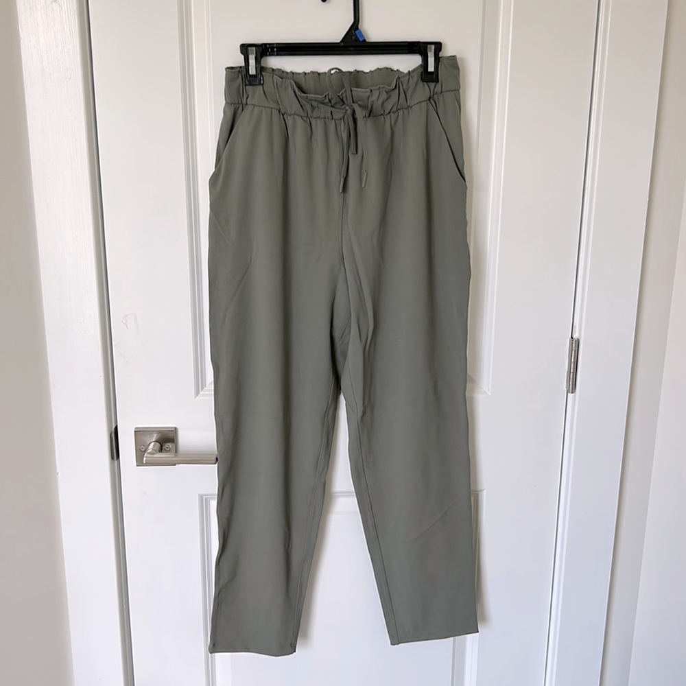 lululemon keep moving pant, grey sage